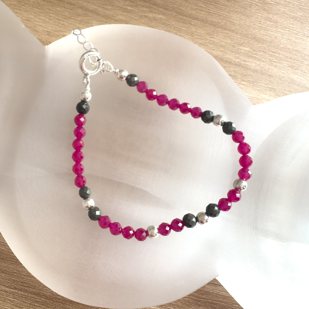 Pulsera de piedras facetadas