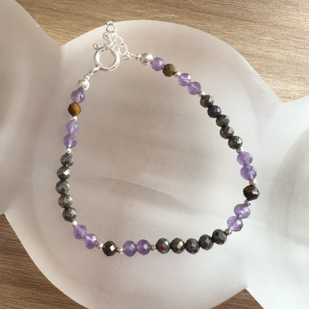 Pulsera de piedras facetadas