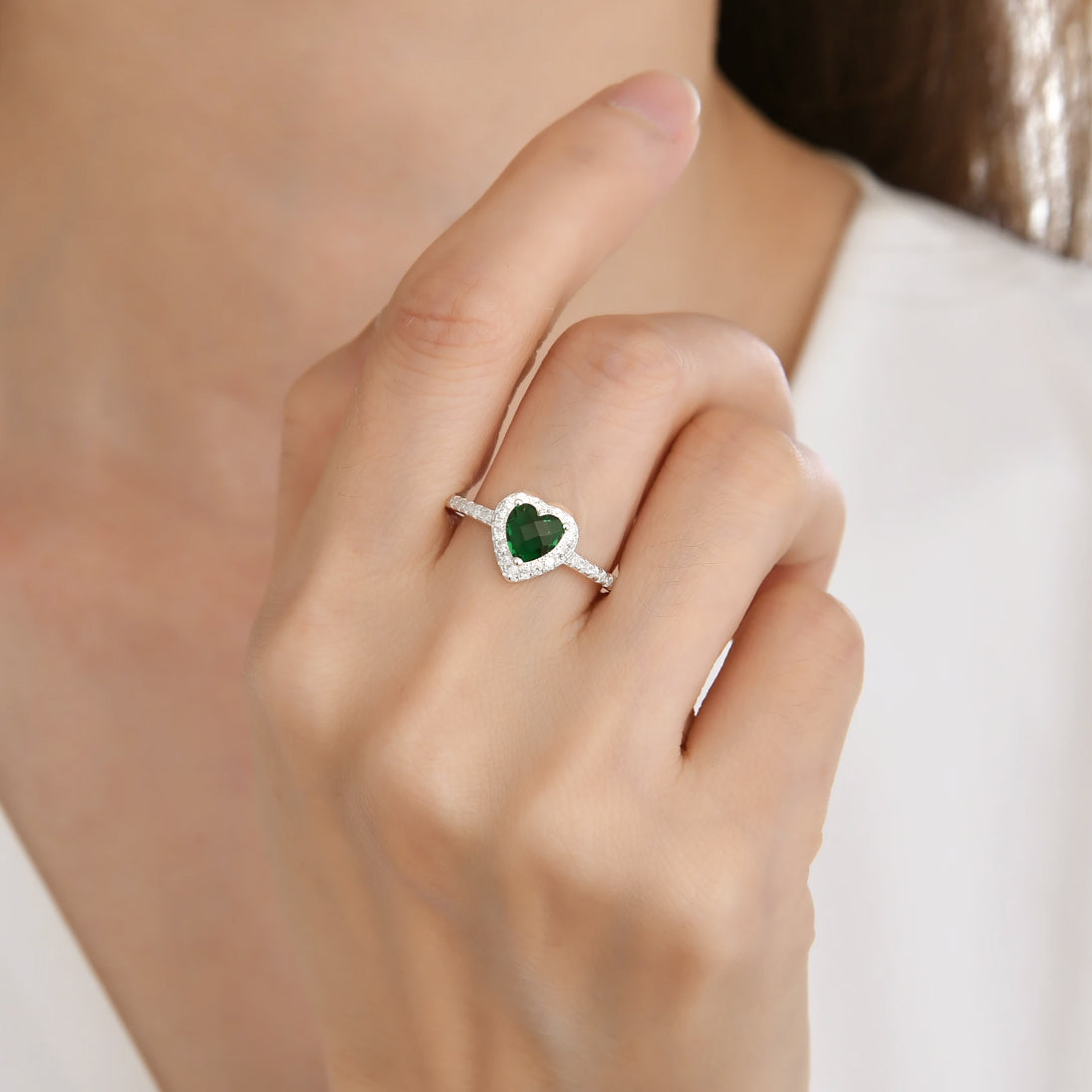 Anillo corazón verde