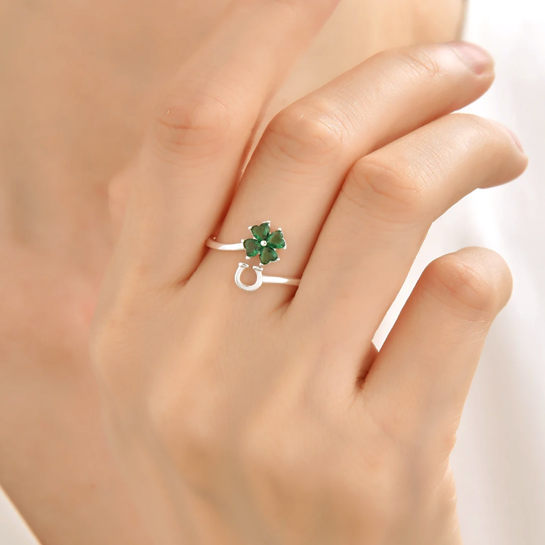 Anillo trébol 2