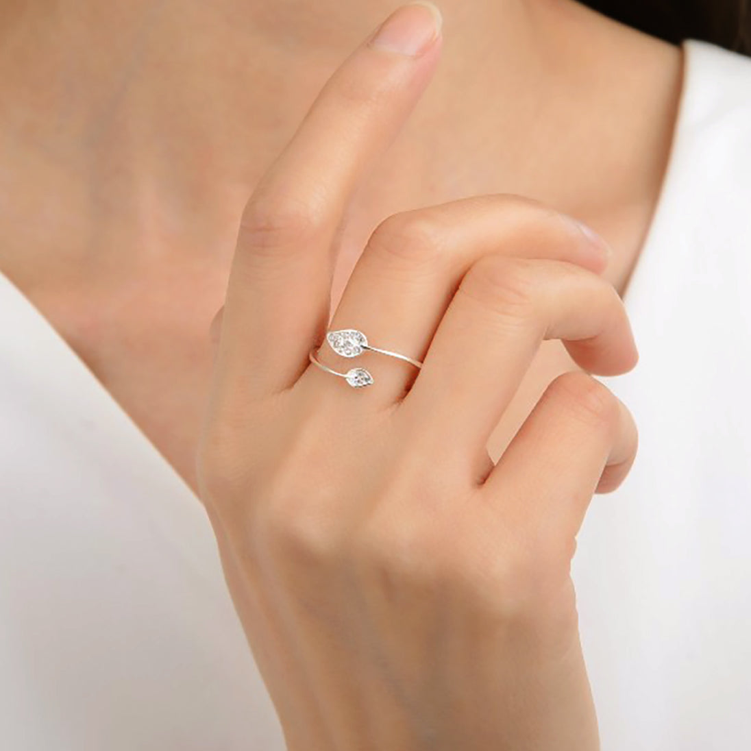 Anillo hojas